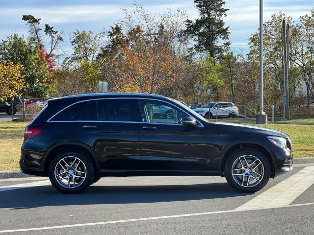 2017 Mercedes-Benz GLC 300