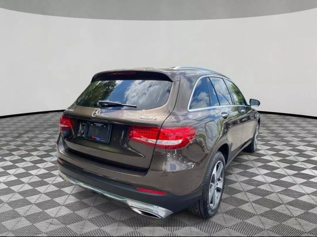 2017 Mercedes-Benz GLC 300