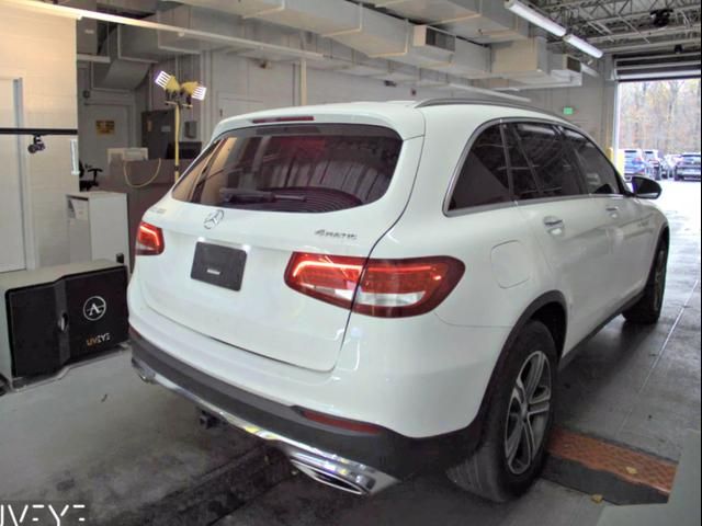 2017 Mercedes-Benz GLC 300