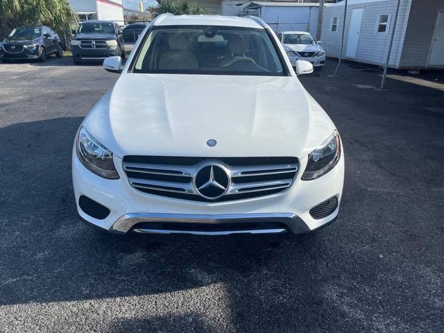 2017 Mercedes-Benz GLC 300