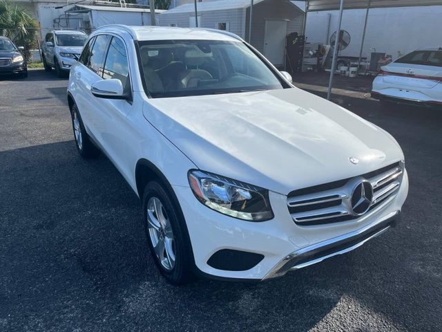 2017 Mercedes-Benz GLC 300