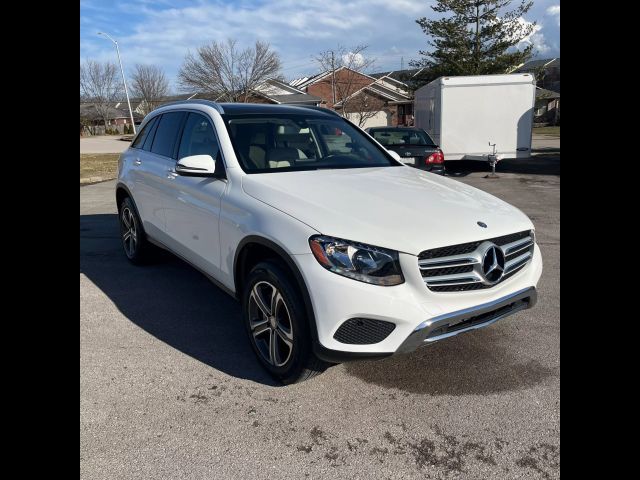 2017 Mercedes-Benz GLC 300