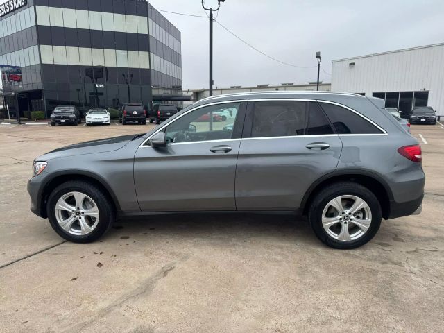 2017 Mercedes-Benz GLC 300