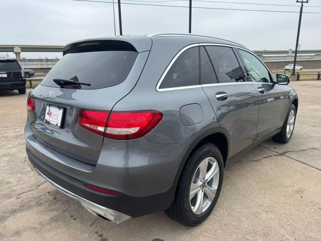 2017 Mercedes-Benz GLC 300