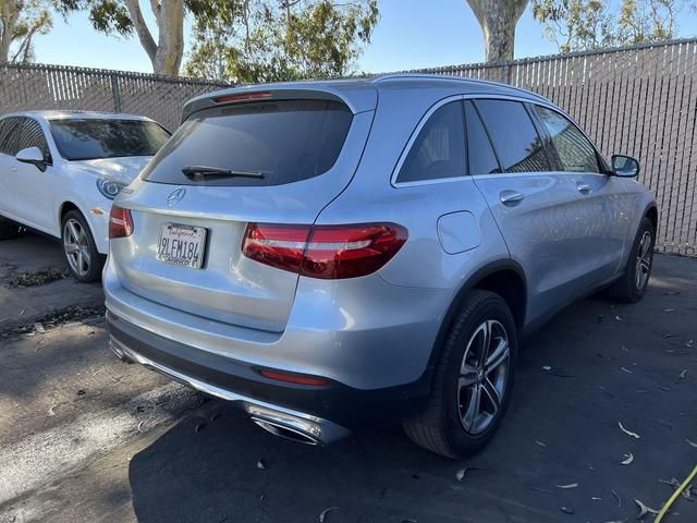 2017 Mercedes-Benz GLC 300