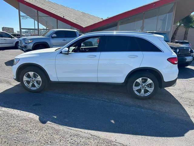 2017 Mercedes-Benz GLC 300