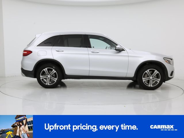 2017 Mercedes-Benz GLC 300