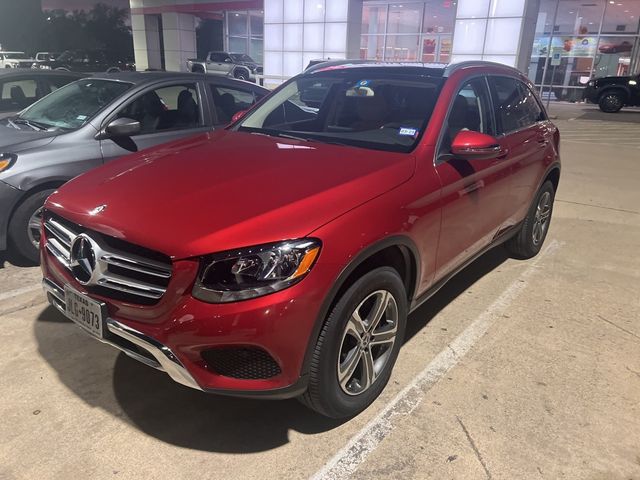 2017 Mercedes-Benz GLC 300