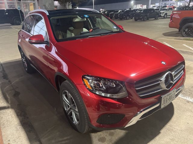 2017 Mercedes-Benz GLC 300