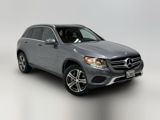 2017 Mercedes-Benz GLC 300