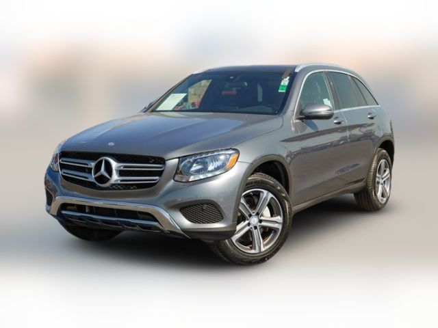 2017 Mercedes-Benz GLC 300