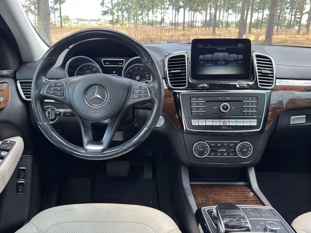 2017 Mercedes-Benz GLS 450