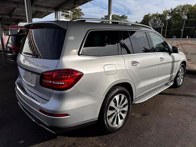 2017 Mercedes-Benz GLS 450