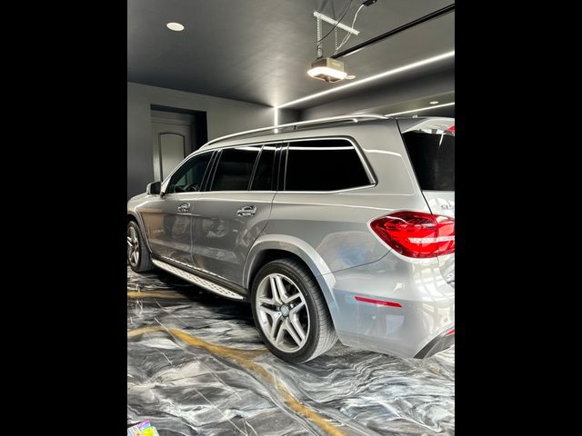 2017 Mercedes-Benz GLS 550