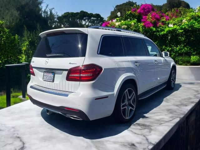 2017 Mercedes-Benz GLS 550