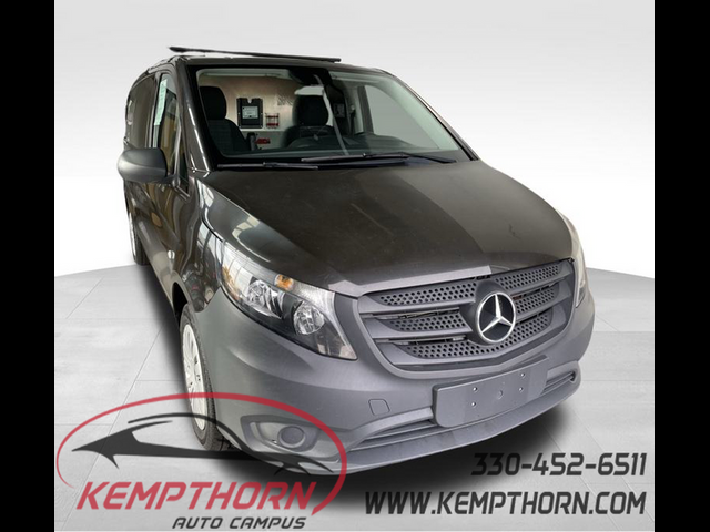 2017 Mercedes-Benz Metris Base