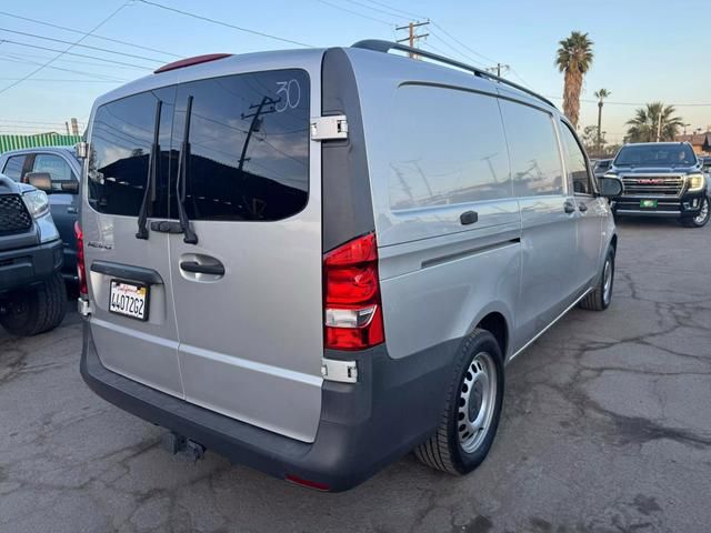 2017 Mercedes-Benz Metris Worker