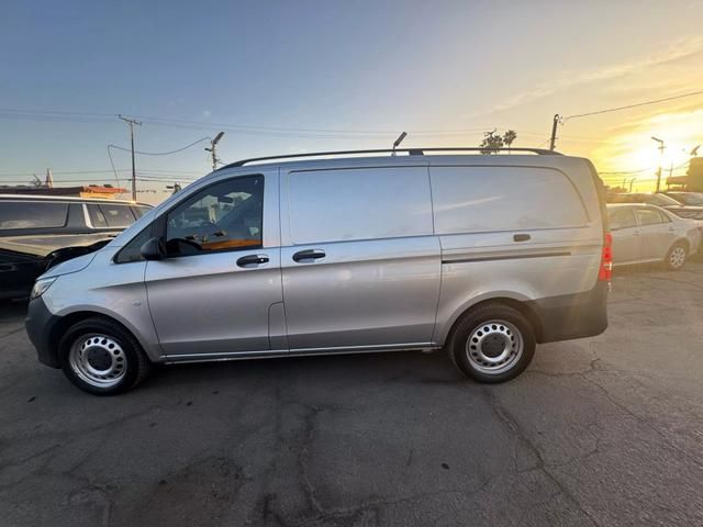 2017 Mercedes-Benz Metris Worker