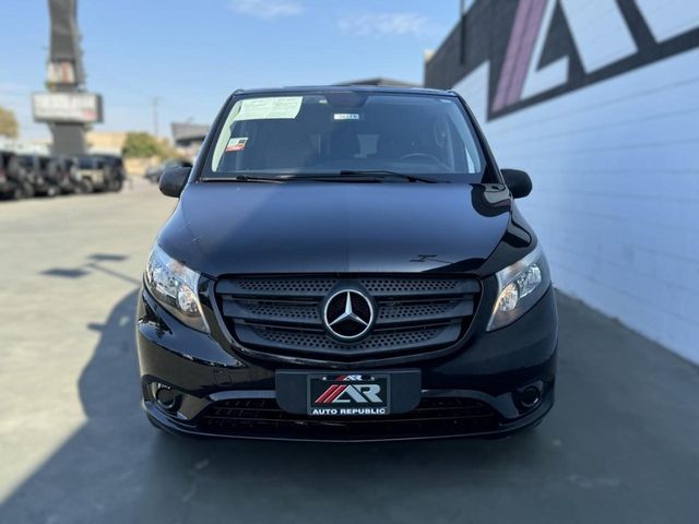 2017 Mercedes-Benz Metris Base