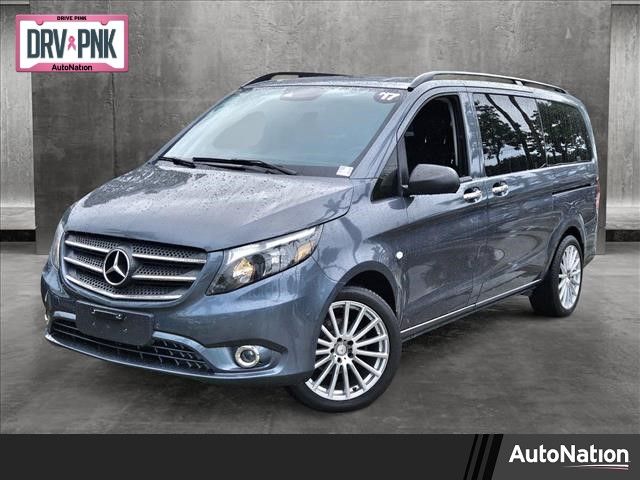 2017 Mercedes-Benz Metris Base