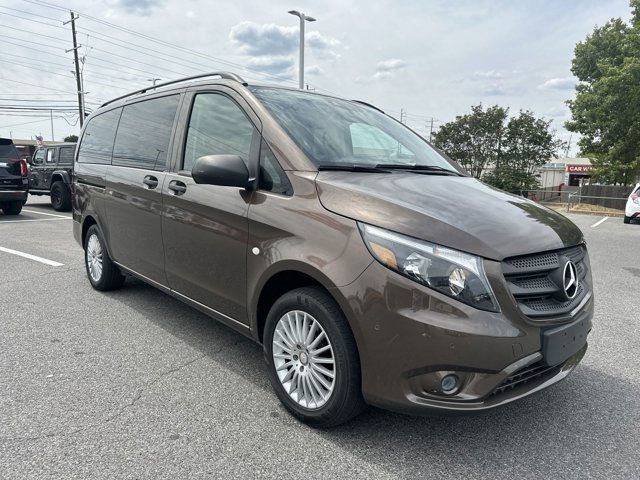 2017 Mercedes-Benz Metris Base