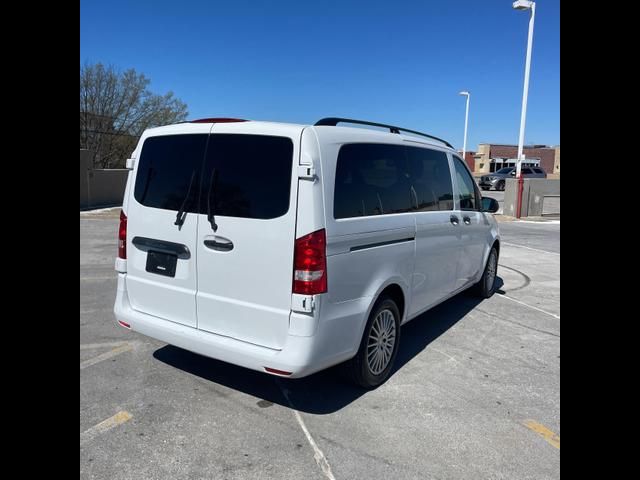 2017 Mercedes-Benz Metris Worker