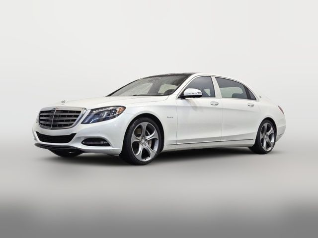 2017 Mercedes-Benz S-Class Maybach 550