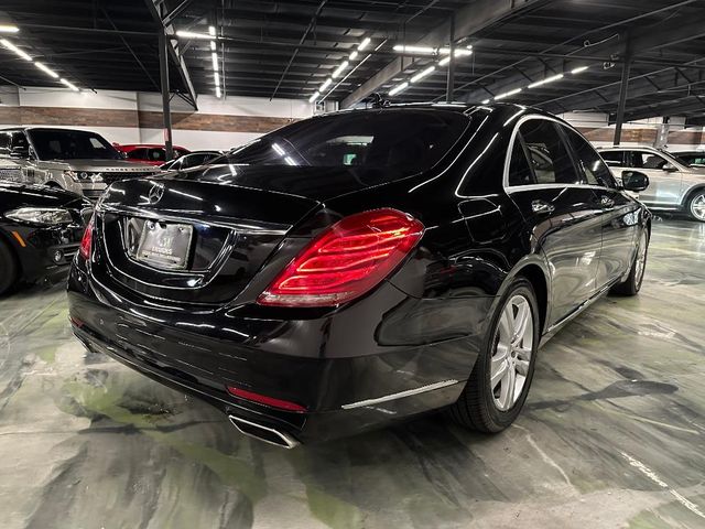 2017 Mercedes-Benz S-Class 550