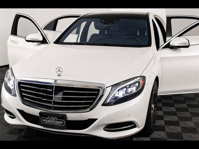 2017 Mercedes-Benz S-Class 550