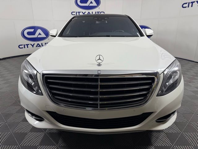 2017 Mercedes-Benz S-Class 550