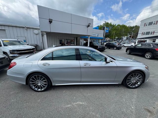 2017 Mercedes-Benz S-Class 550