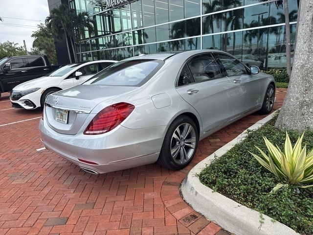 2017 Mercedes-Benz S-Class 550