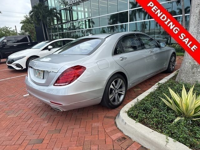 2017 Mercedes-Benz S-Class 550