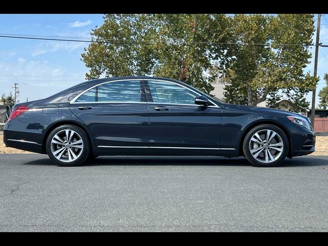 2017 Mercedes-Benz S-Class 550