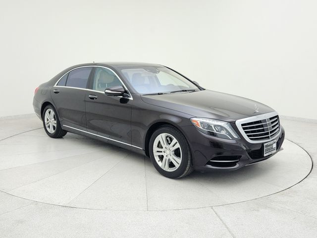 2017 Mercedes-Benz S-Class 550