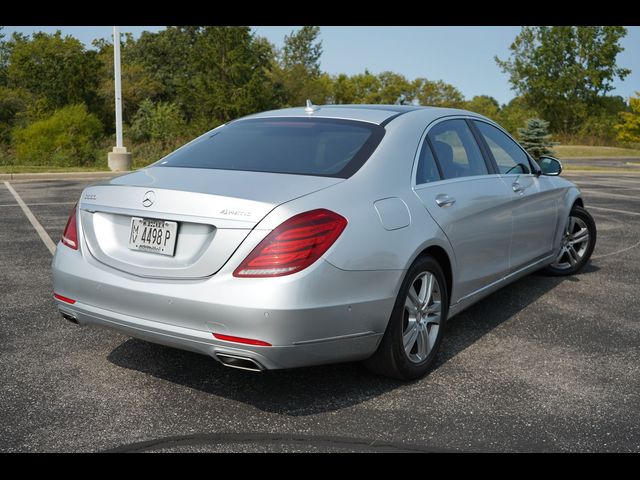 2017 Mercedes-Benz S-Class 550