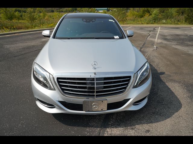 2017 Mercedes-Benz S-Class 550