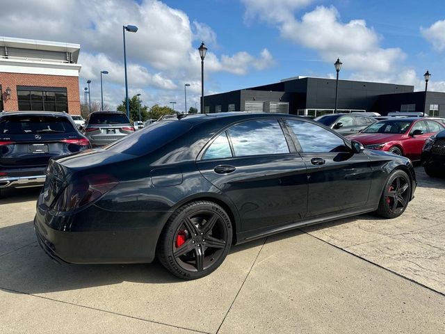 2017 Mercedes-Benz S-Class AMG 63