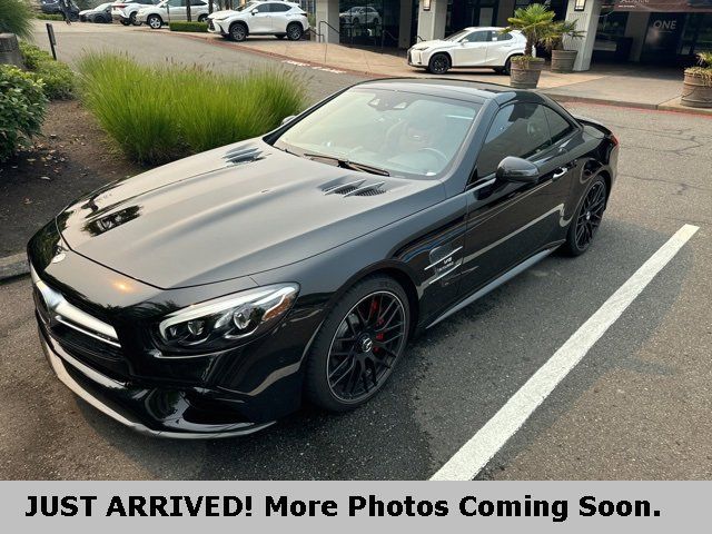 2017 Mercedes-Benz SL-Class 63 AMG