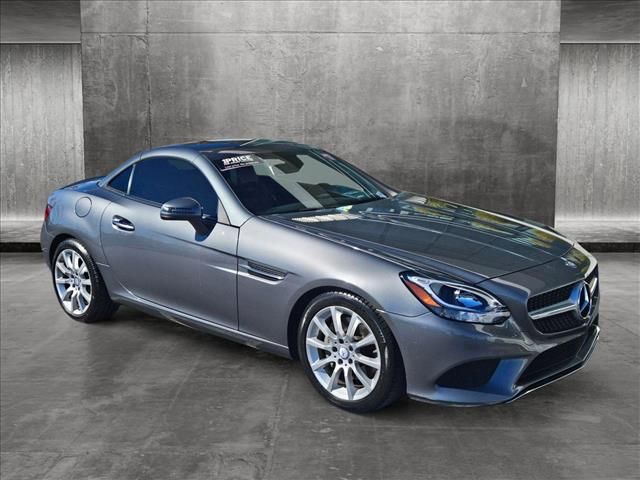 2017 Mercedes-Benz SLC 300