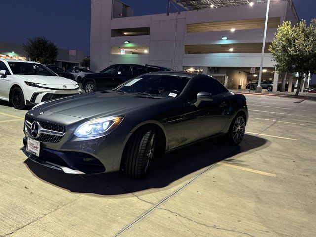 2017 Mercedes-Benz SLC 300