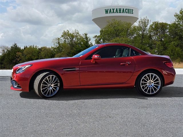 2017 Mercedes-Benz SLC 300