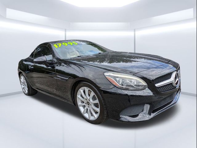 2017 Mercedes-Benz SLC 300