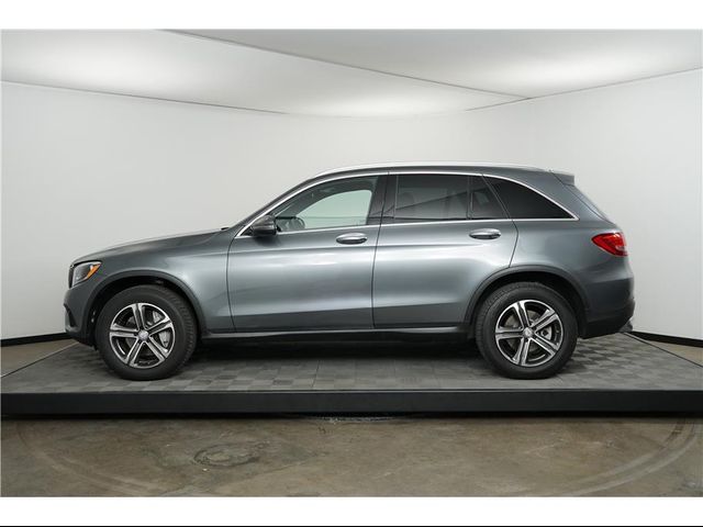 2017 Mercedes-Benz GLC 300