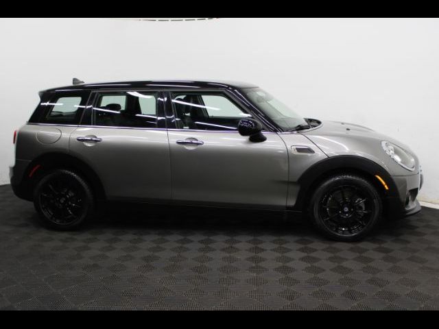 2017 MINI Cooper Clubman Base