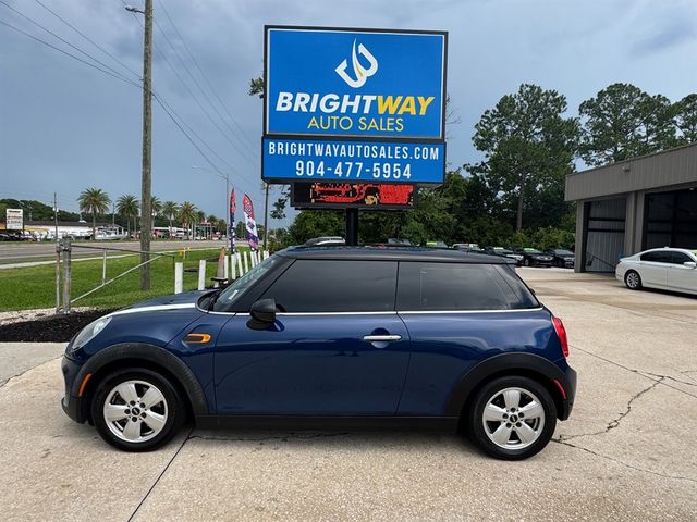 2017 MINI Cooper Hardtop Base