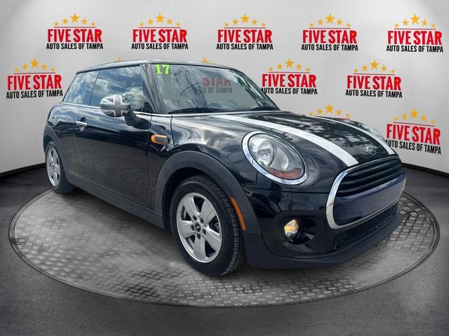 2017 MINI Cooper Hardtop Base