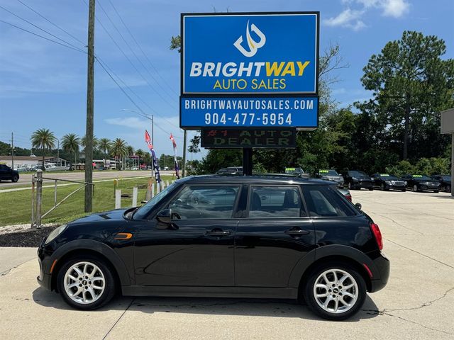 2017 MINI Cooper Hardtop Base