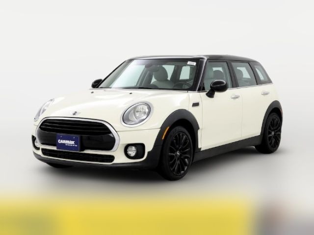 2017 MINI Cooper Clubman Base