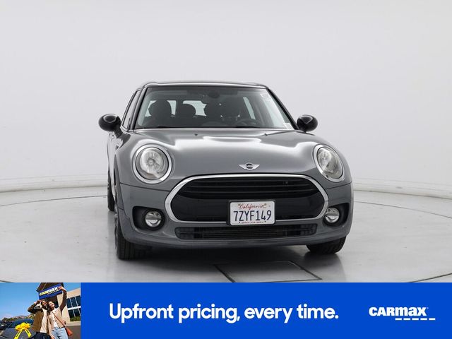 2017 MINI Cooper Clubman Base